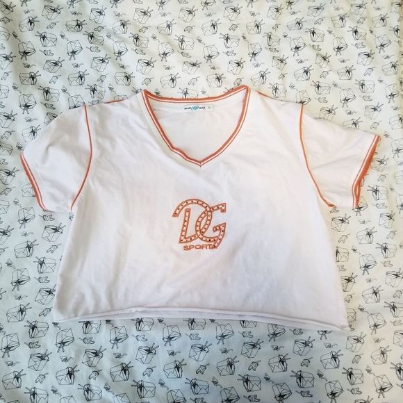 Y2K sporty bedazzled crop top - Picture 2 of 4